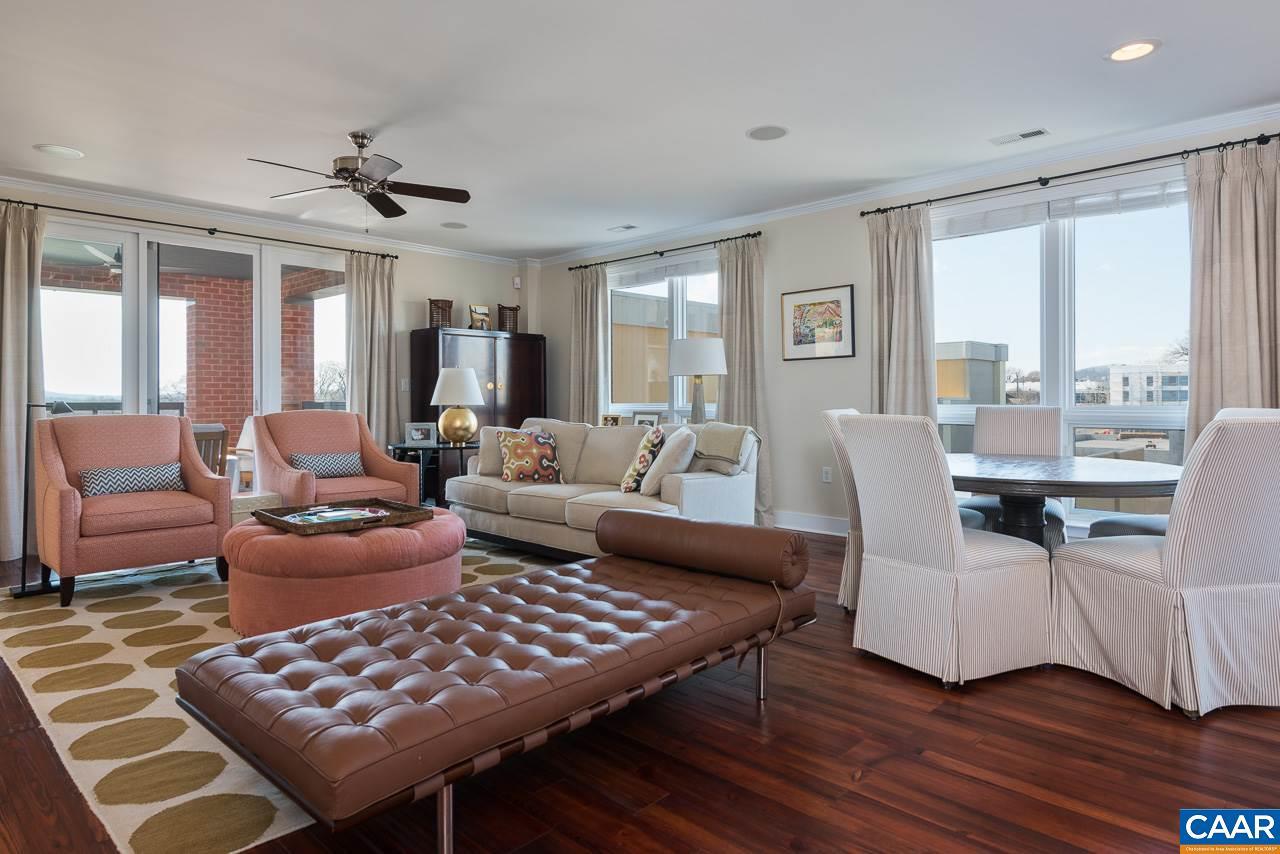 200 Garrett St - Photo 1