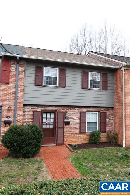 59 Georgetown Green - Photo 1