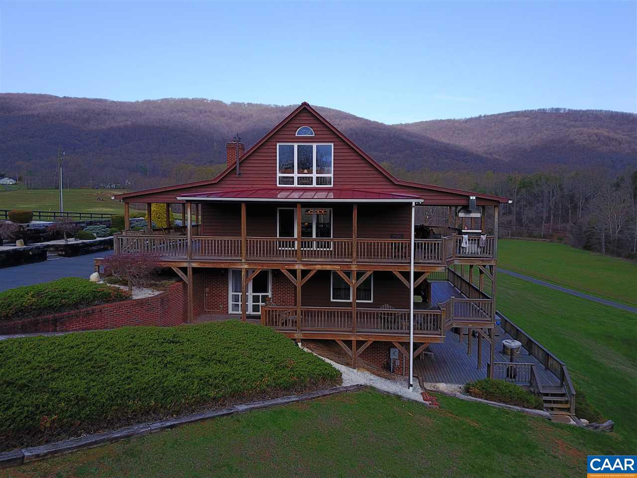 264 Twin Ridge Ln - Photo 1
