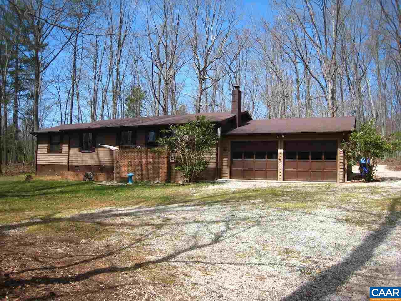 227 Deer Run Ln - Photo 1
