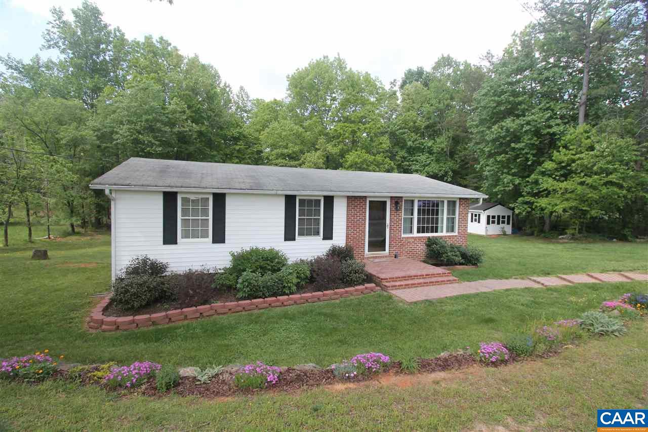 3688 Green Creek Rd - Photo 1