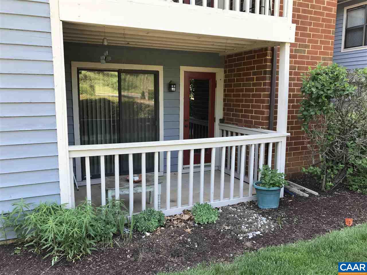 326 South Pantops Dr - Photo 1