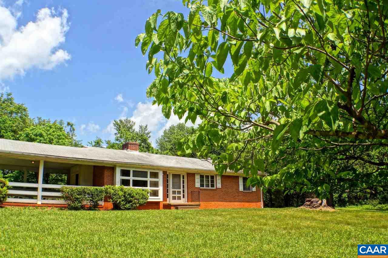 3384 Keswick Rd - Photo 1