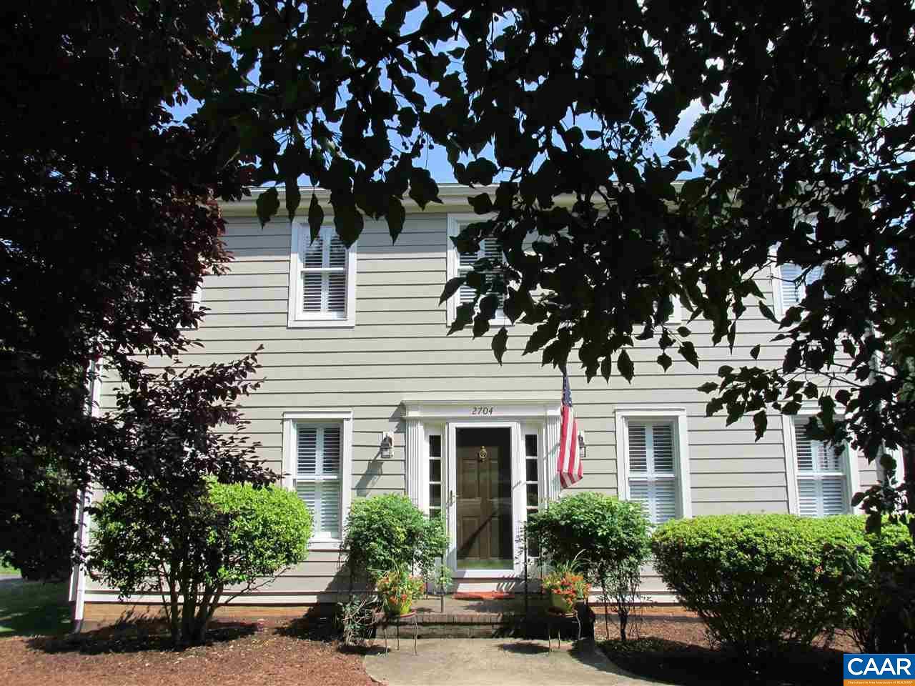 2704 Huntington Rd - Photo 1