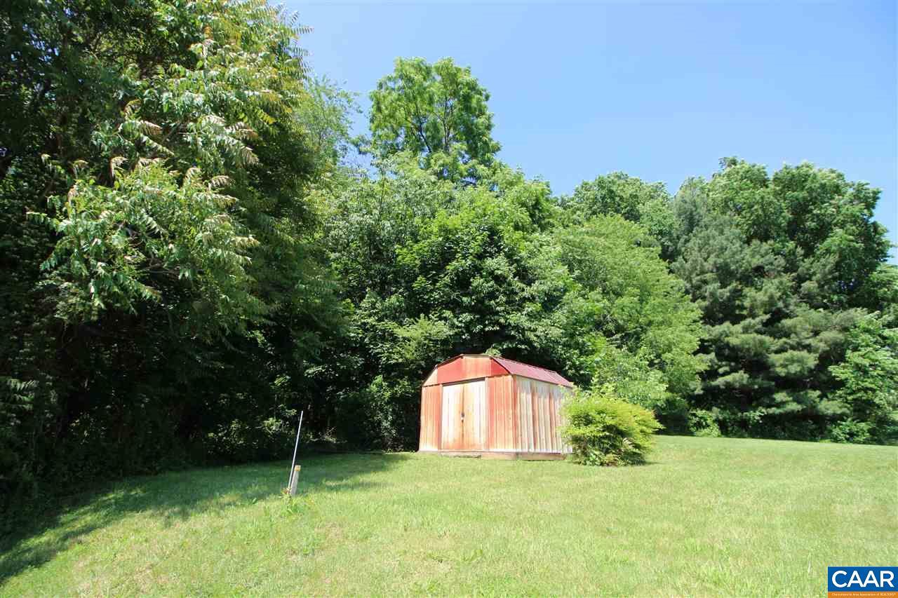 413 Ramsey St - Photo 1