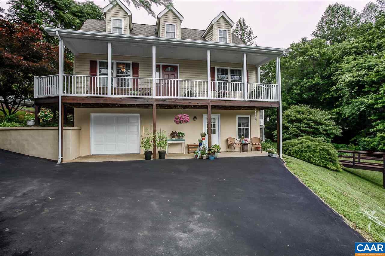 800 Jefferson Dr - Photo 1