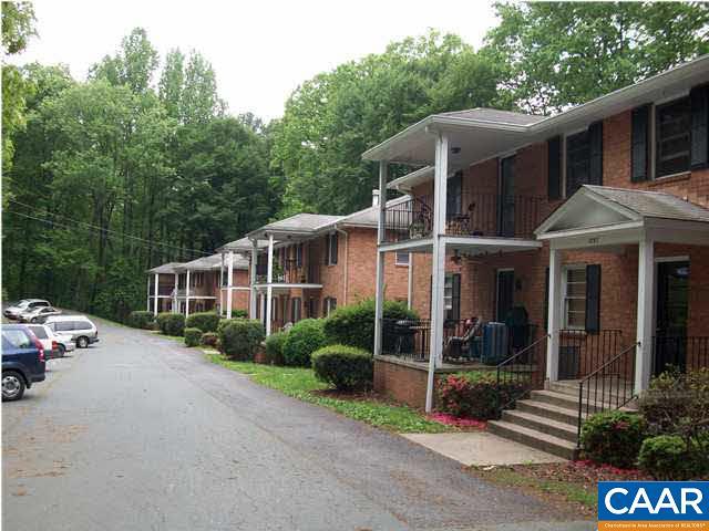 1223 Park St - Photo 1