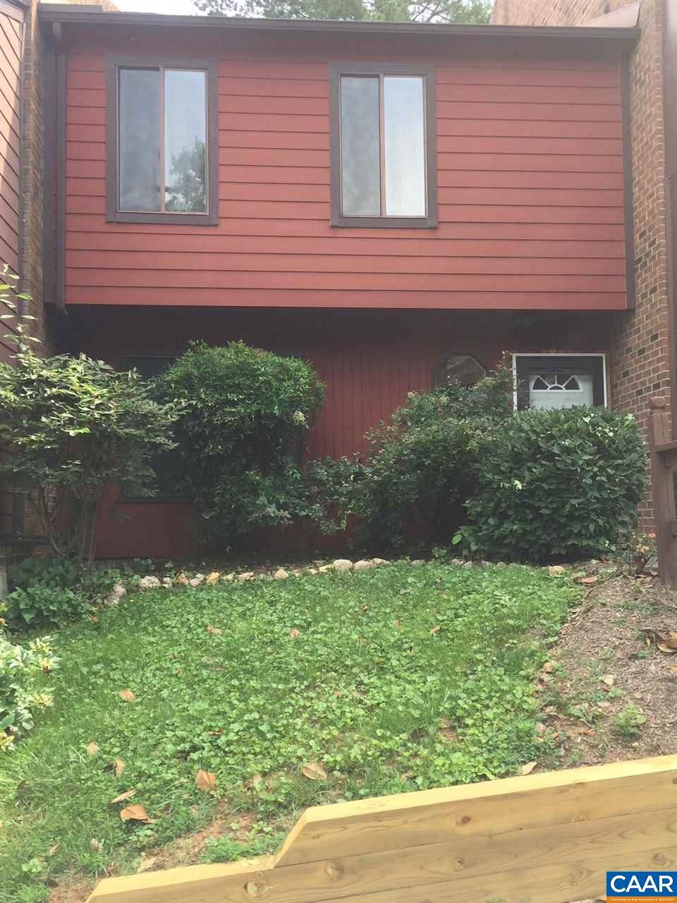 593 Southampton Ct - Photo 1