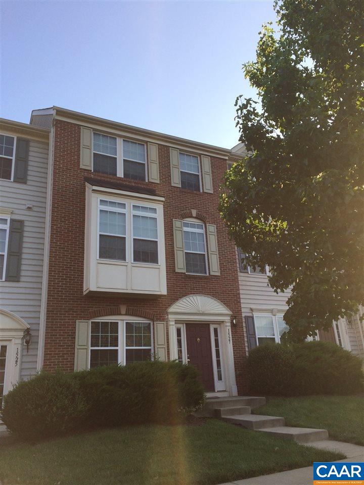 1527 Montessori Terr - Photo 1