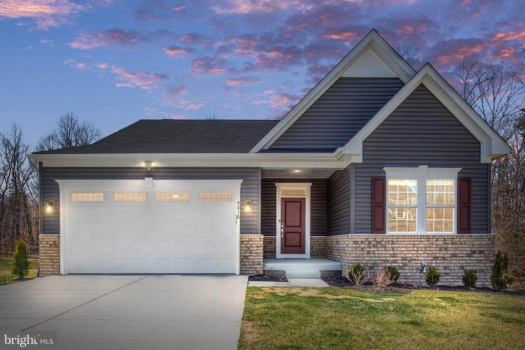 9016 Maple Run Dr - Photo 1