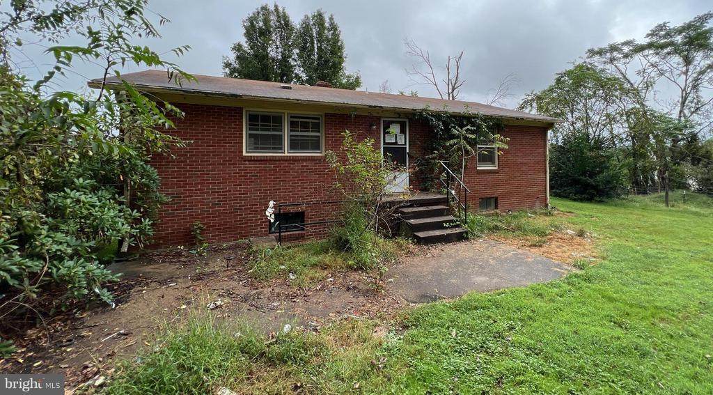10035 Conde Rd - Photo 1
