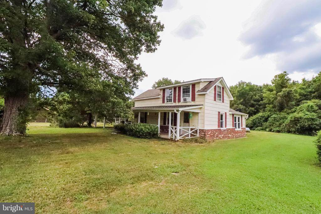 5048 Jefferson Hwy - Photo 1