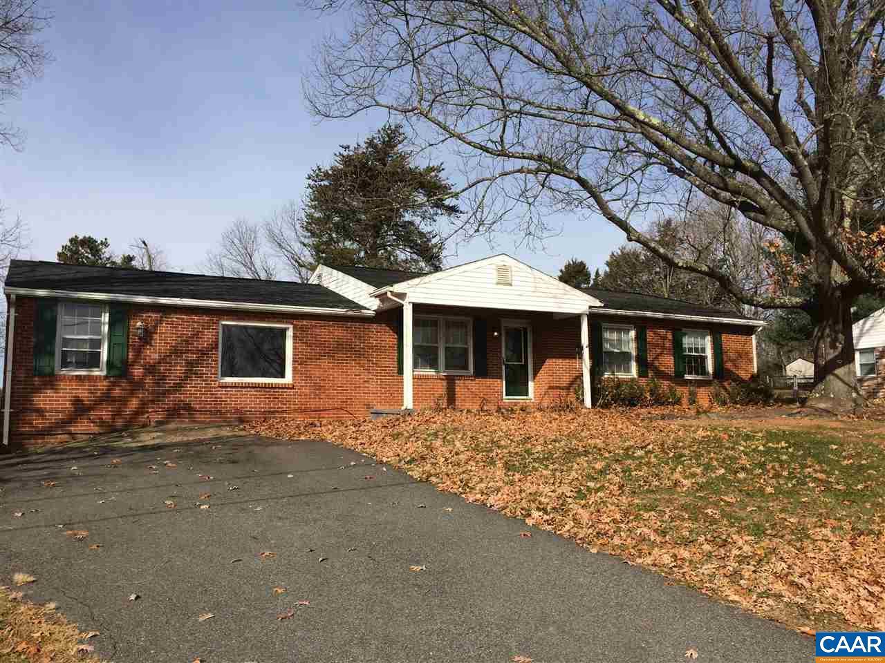 335 Locust Ln - Photo 1