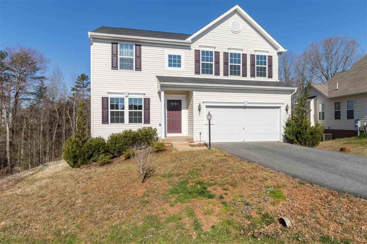 48 Waverly Ct - Photo 1