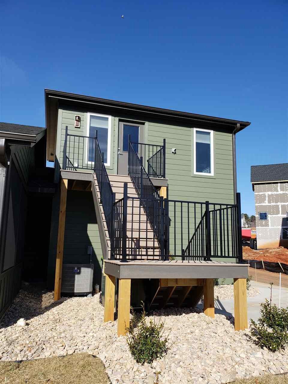 532-C Lochlyn Hill Drive - Photo 1