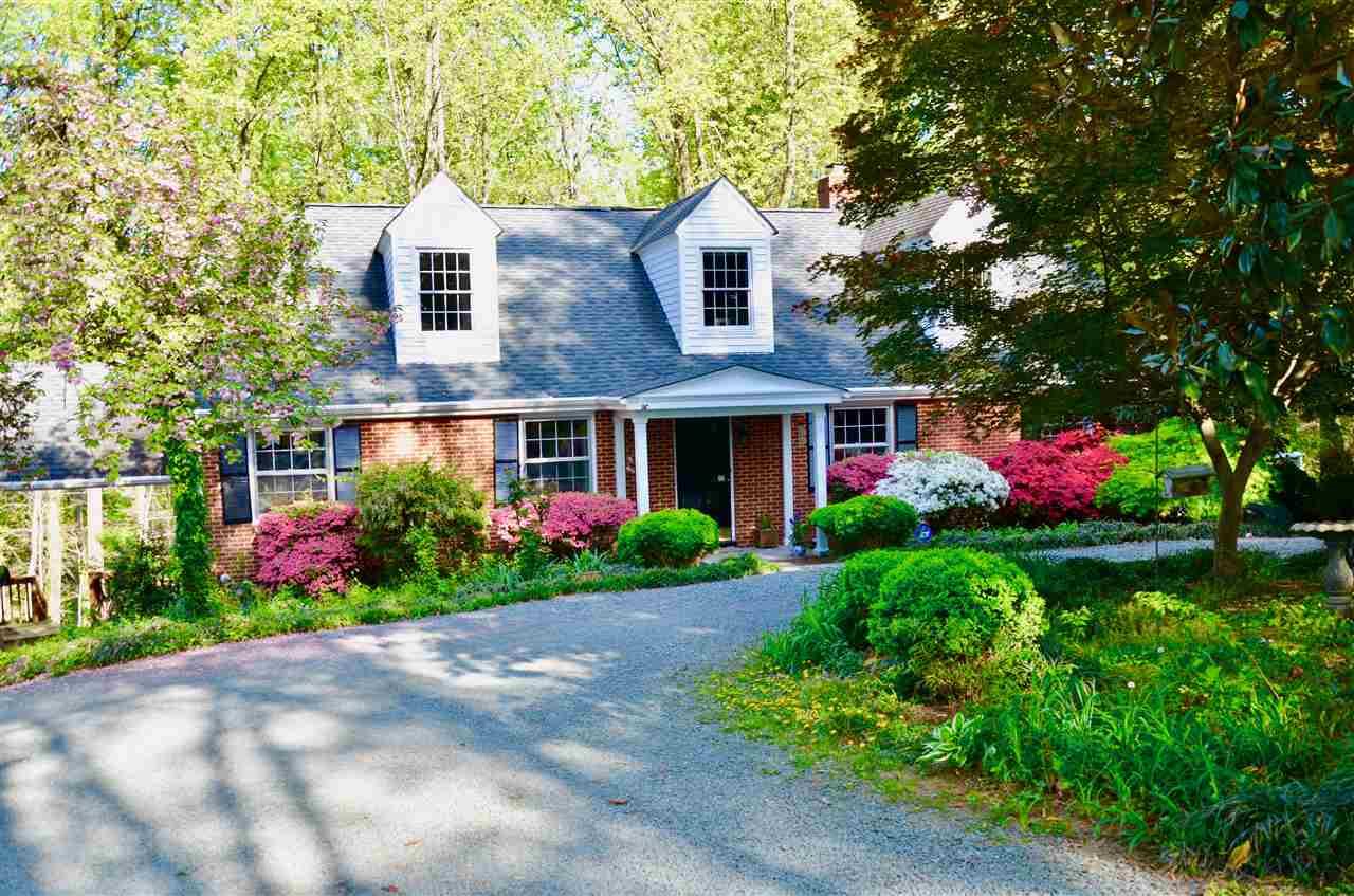 1895 Westview Rd - Photo 1