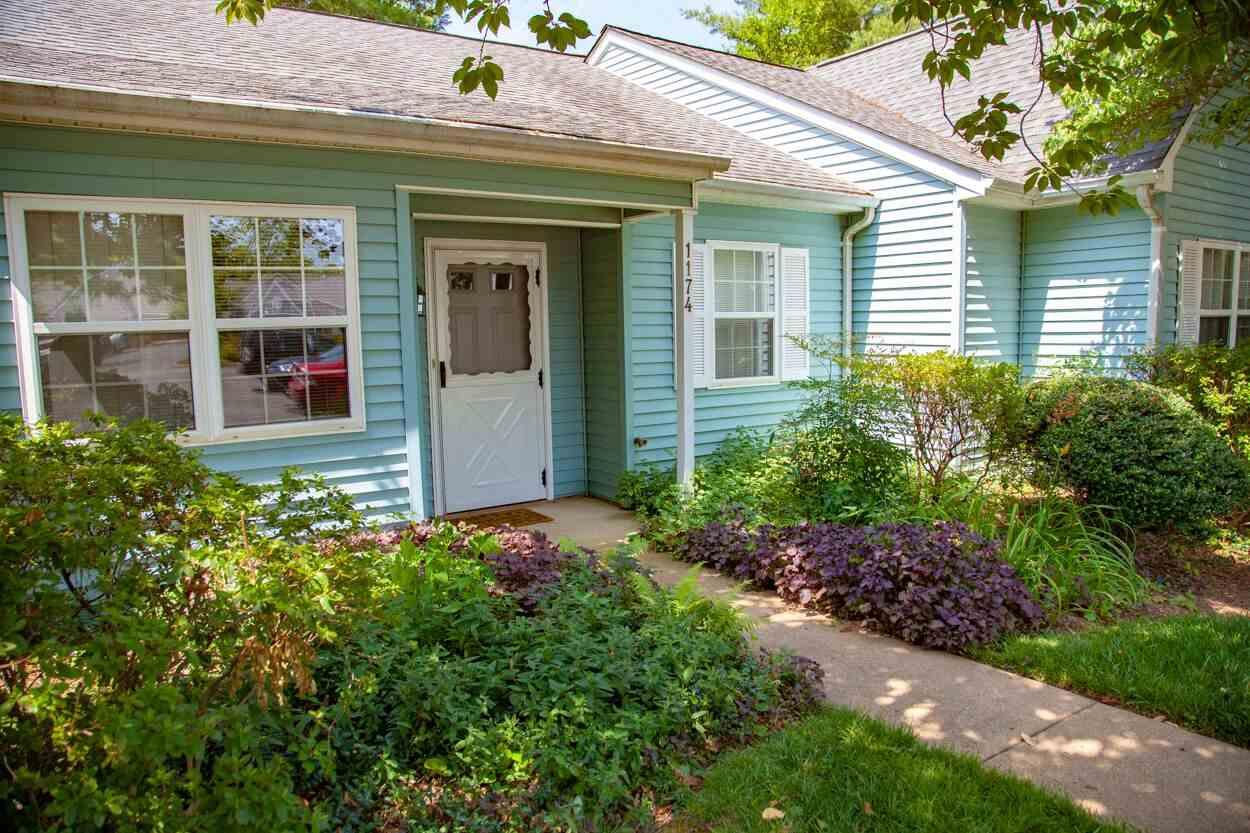 1174 Rose Arbor Ct - Photo 1