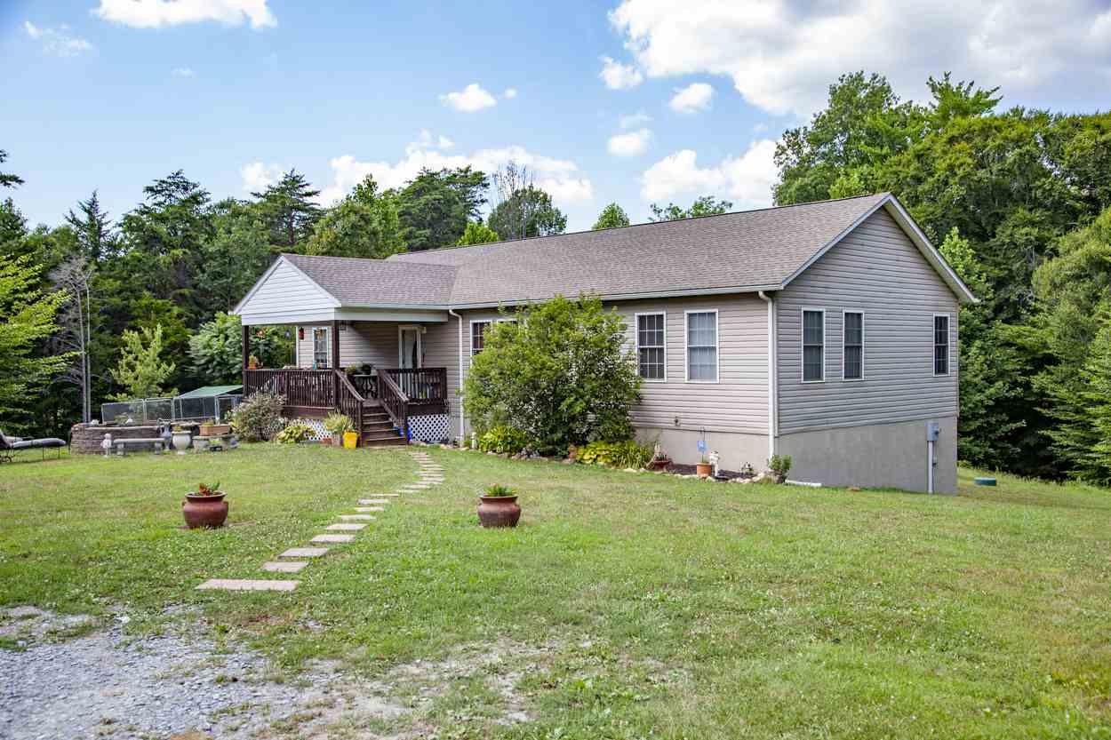 439 Glenmore Rd - Photo 1