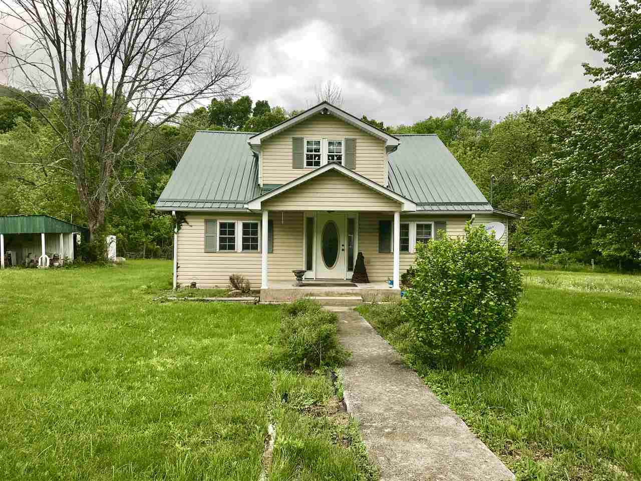 15667 Sweet Springs Valley Rd - Photo 1