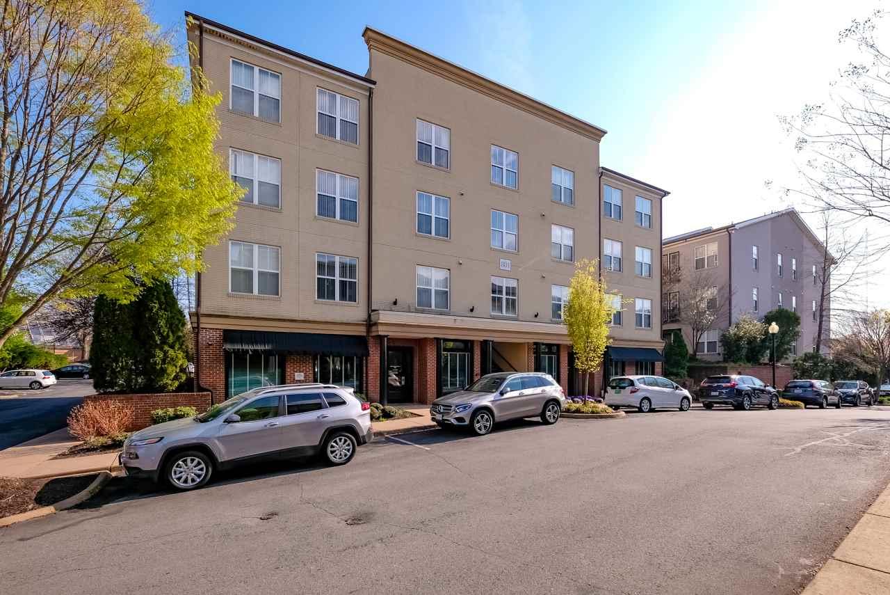 801 Walker Sq - Photo 1