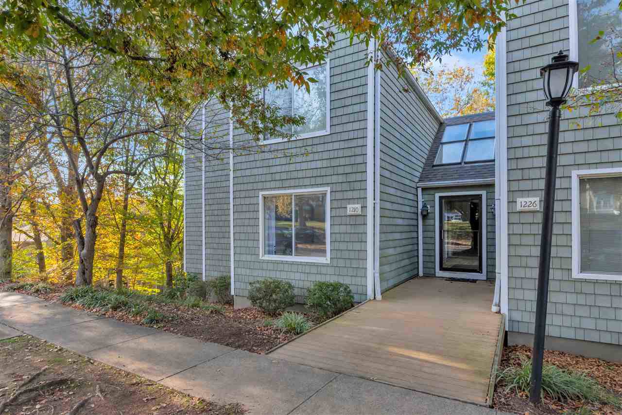 1218 Clifden Greene - Photo 1