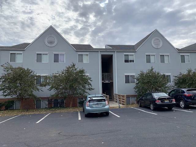 1610 Monticello Ave - Photo 1