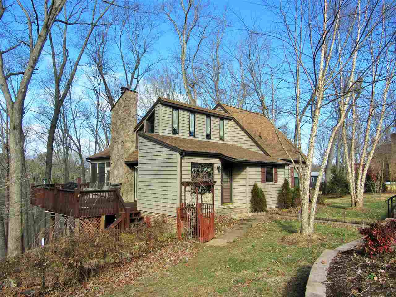 150 Hillcrest Dr - Photo 1