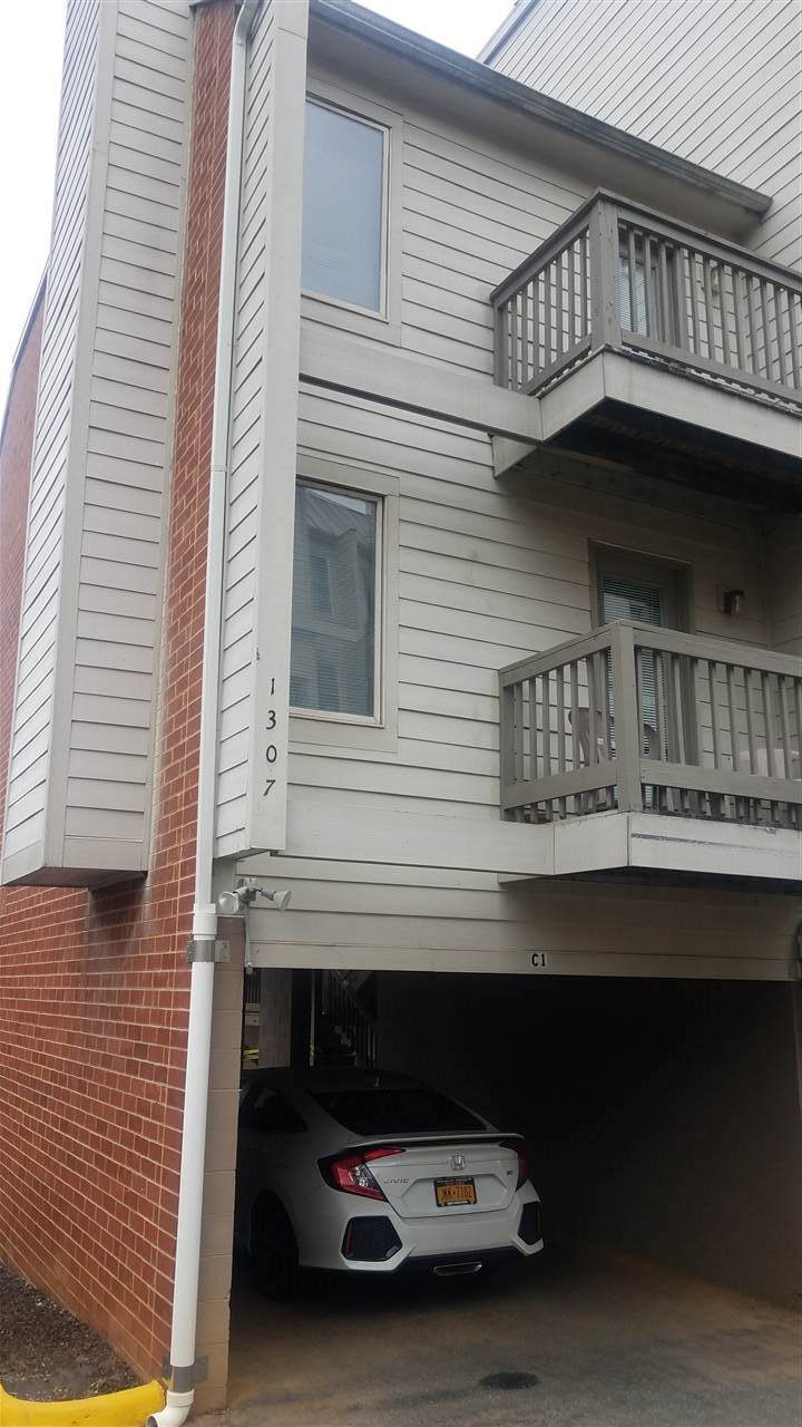 1307 Wertland St - Photo 1