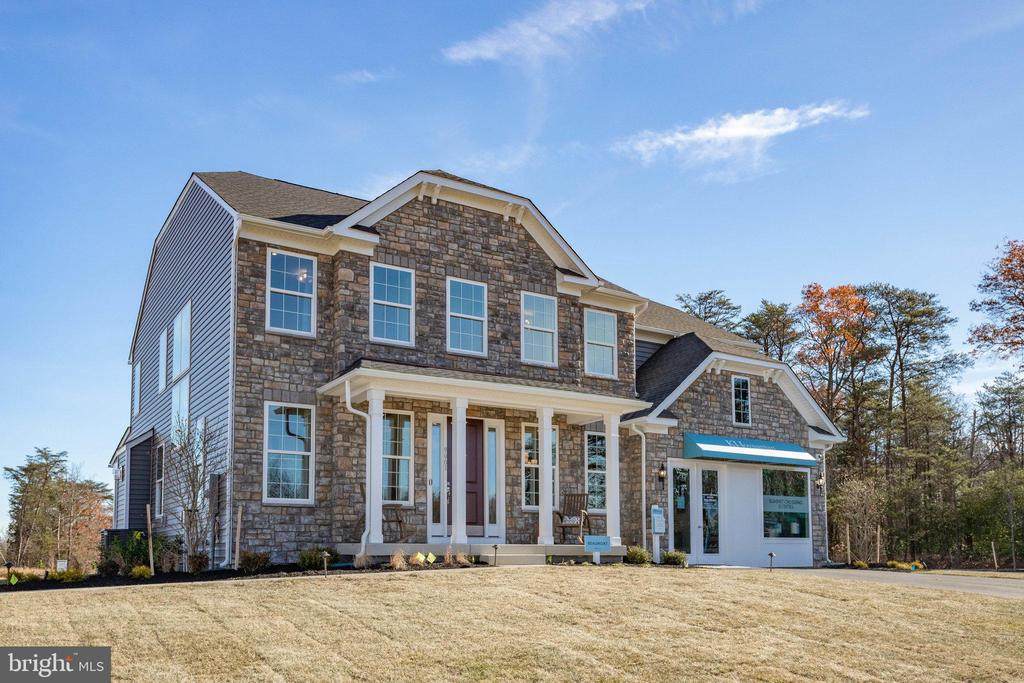 9009 Walnut Hill Rd - Photo 1