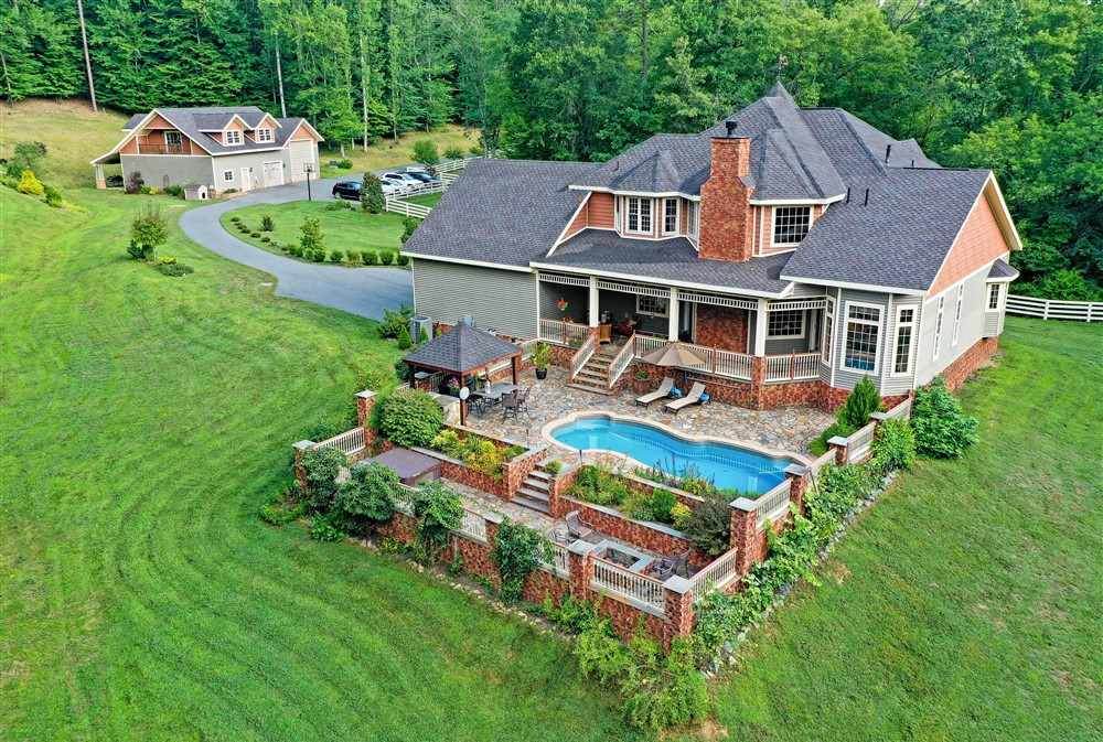 356 Richmond Rd - Photo 1