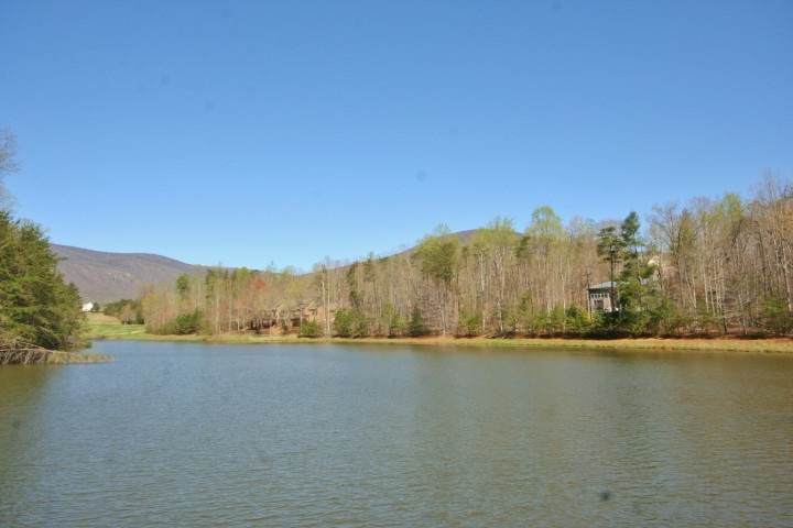 18C Waters Edge Dr - Photo 1