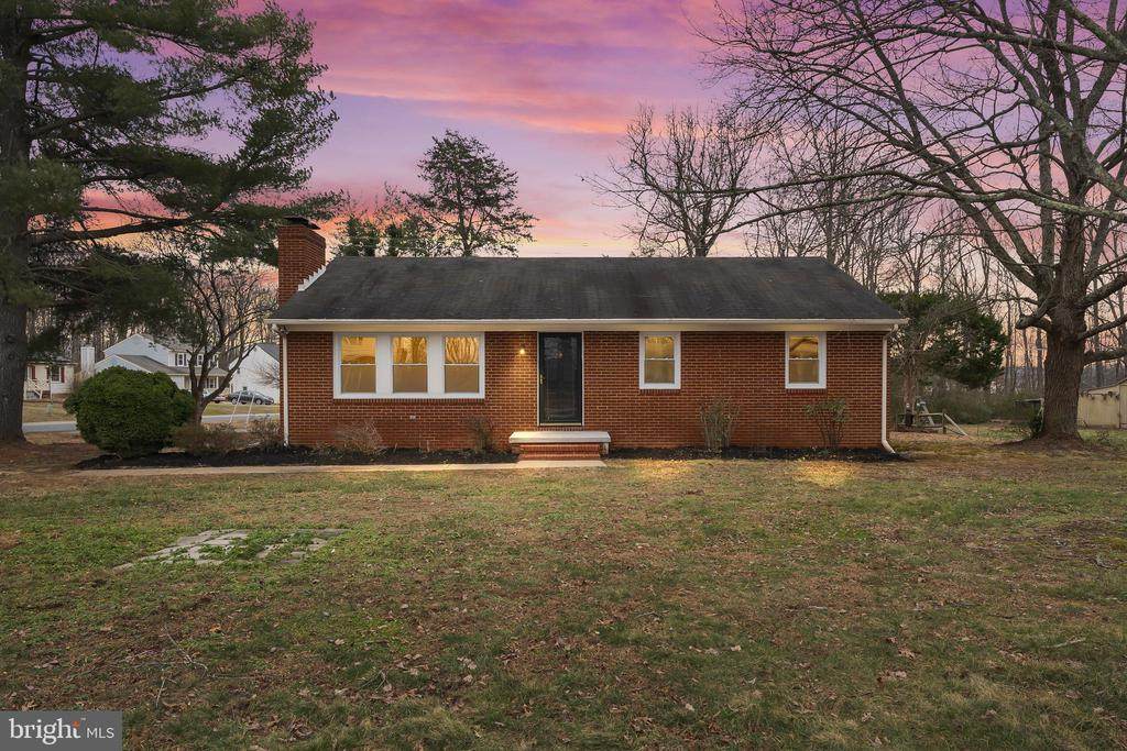 7704 Old Robert E Lee Dr - Photo 1