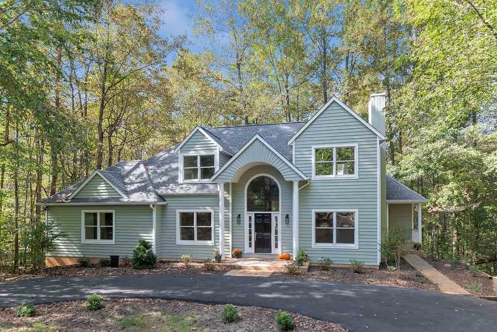 714 Acorn Ln - Photo 1