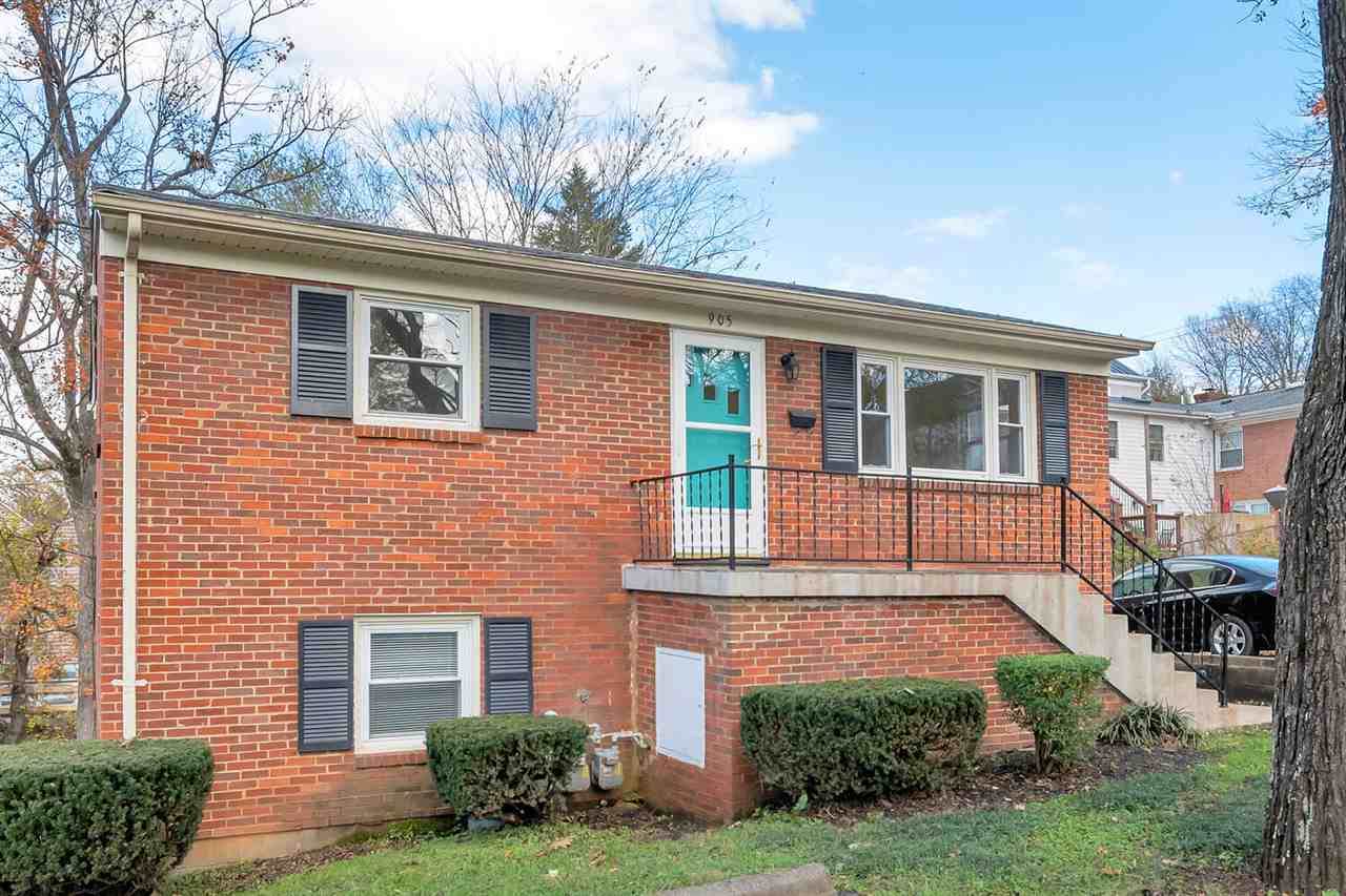 905 Poplar St - Photo 1