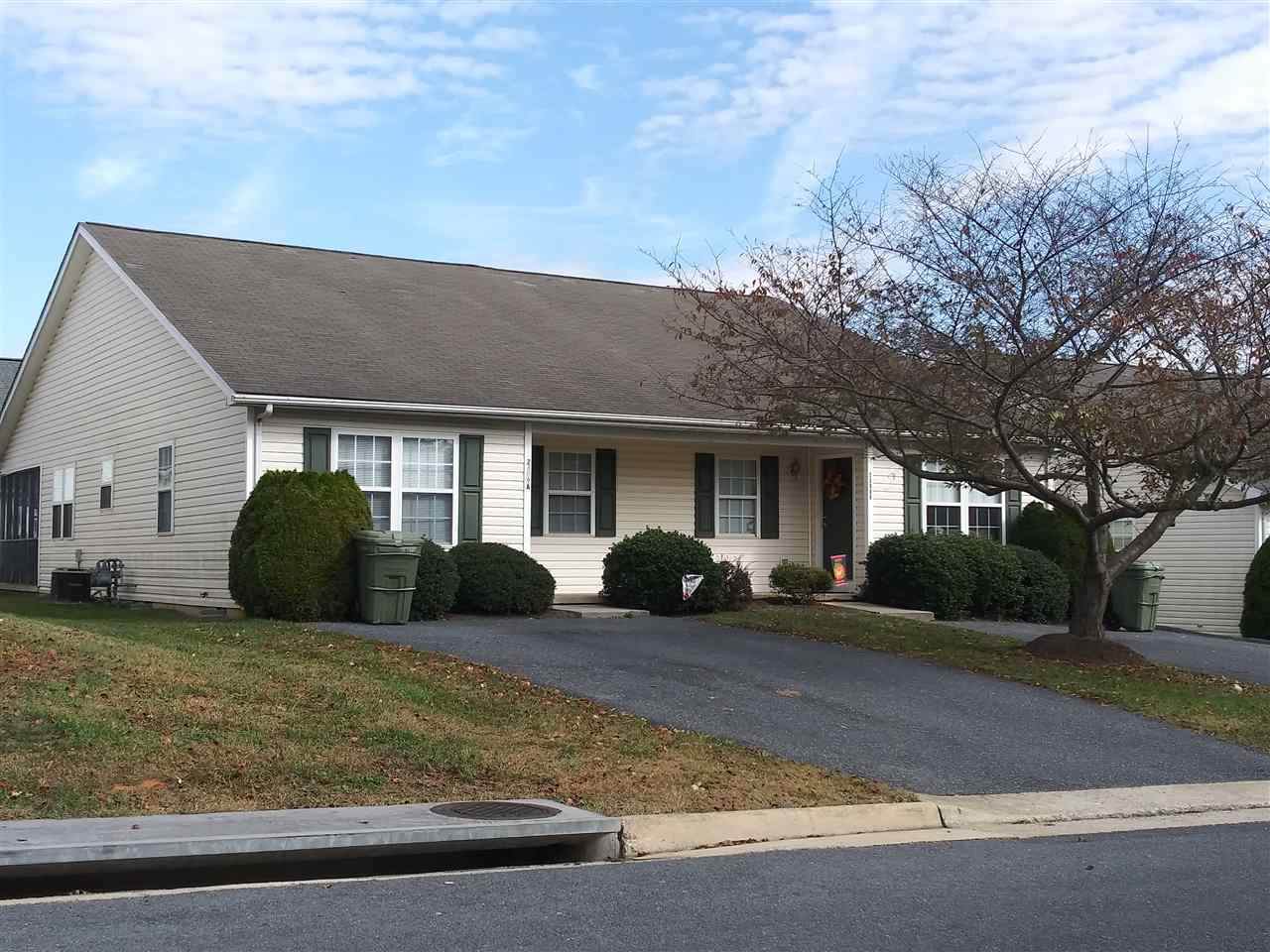 2309 Mosley St - Photo 1