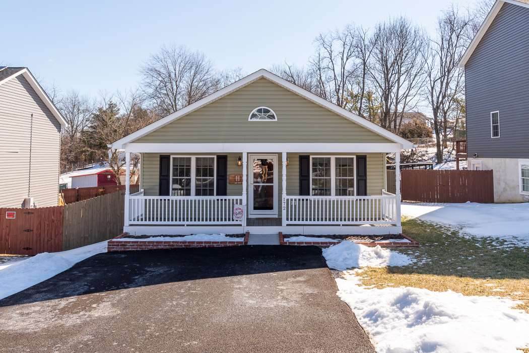 172 Elliot St - Photo 1