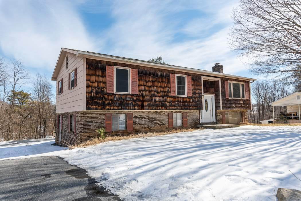 719 Carann St - Photo 1