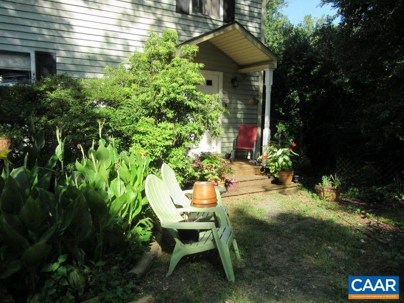 121 Westerly Ave - Photo 1