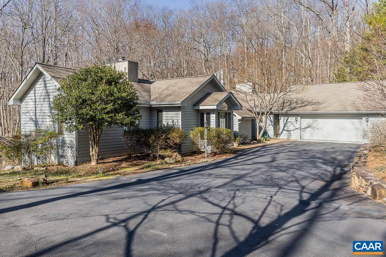 27 Shingle Oak Ln - Photo 1