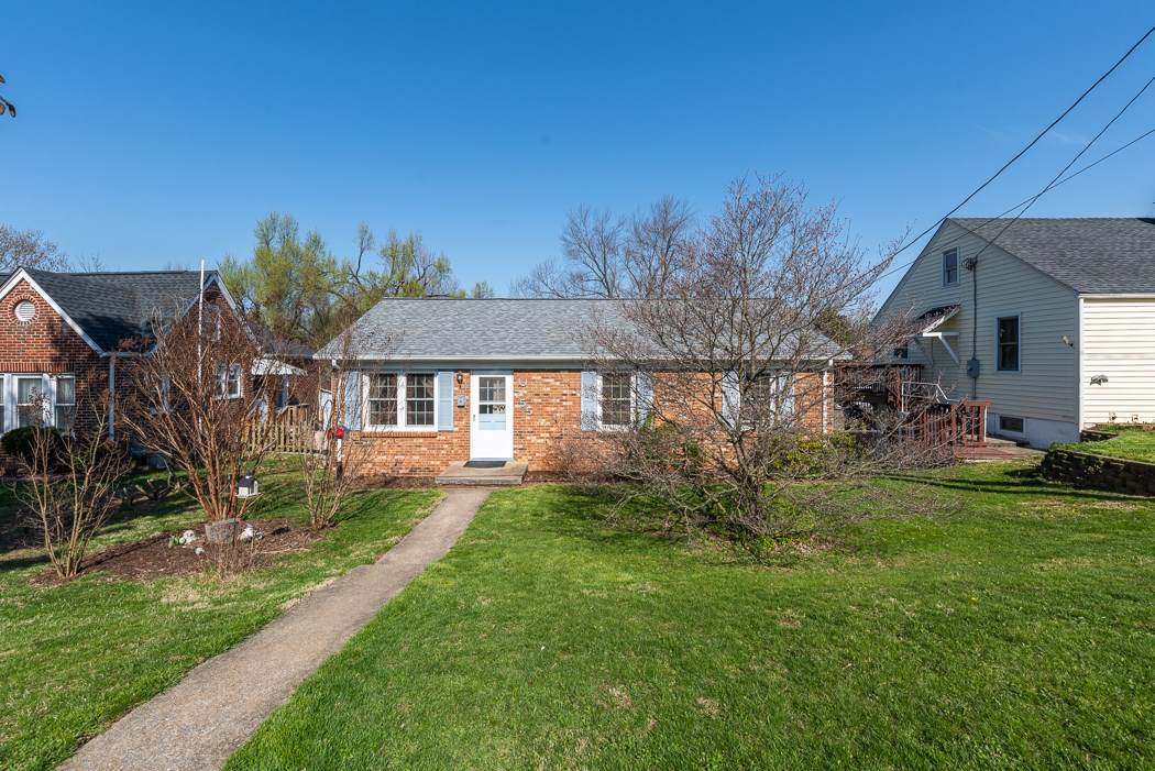 755 Highland Ave - Photo 1