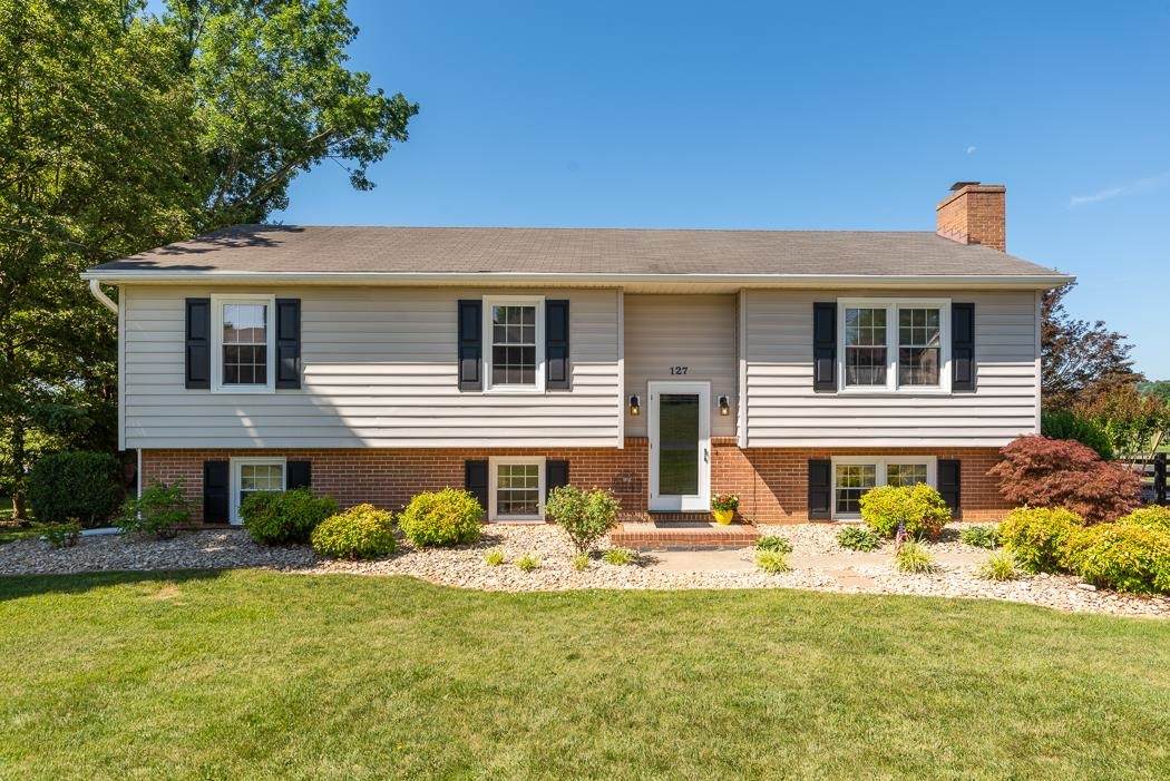 127 Skyview Cir - Photo 1