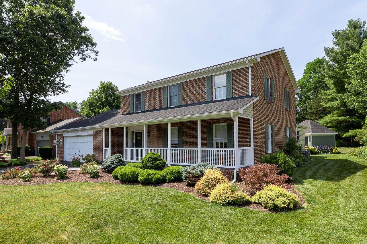 745 Circle Dr - Photo 1