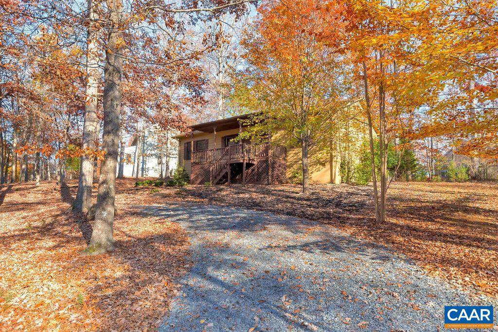 37 Forest Dr - Photo 1