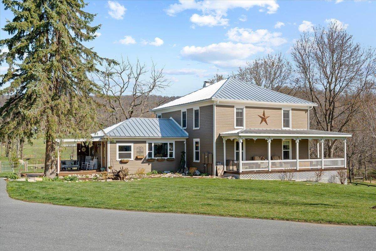 142 Mt Ida Ln - Photo 1
