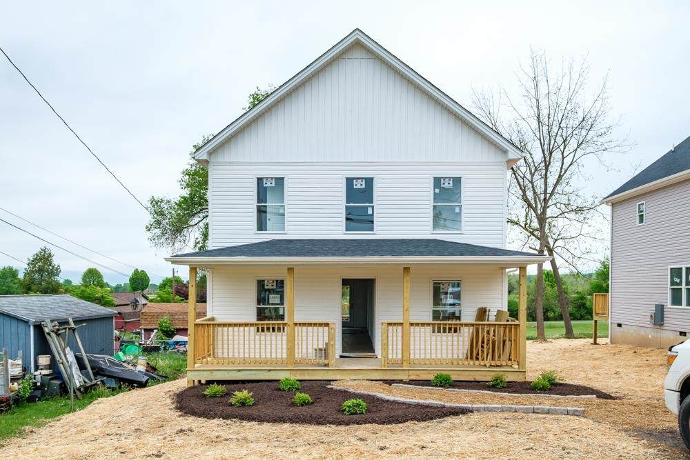 16651 Washington Ave - Photo 1