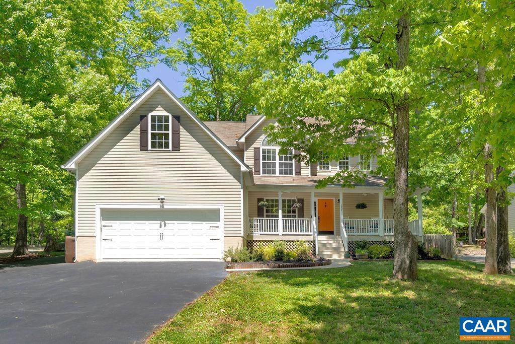 657 Jefferson Drive West - Photo 1