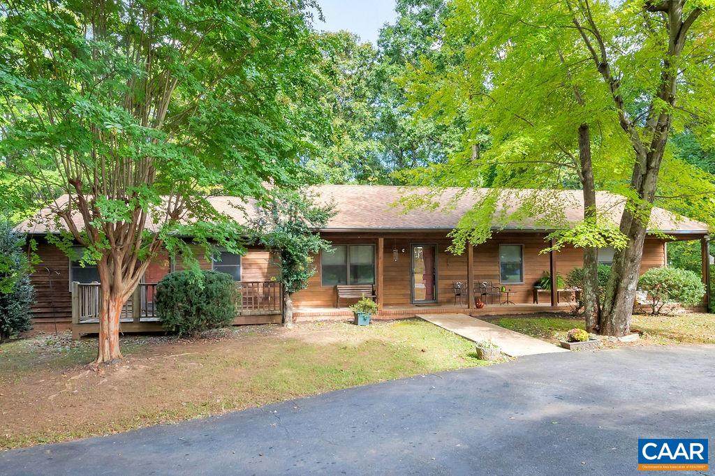 4770 Dogwood Dr - Photo 1