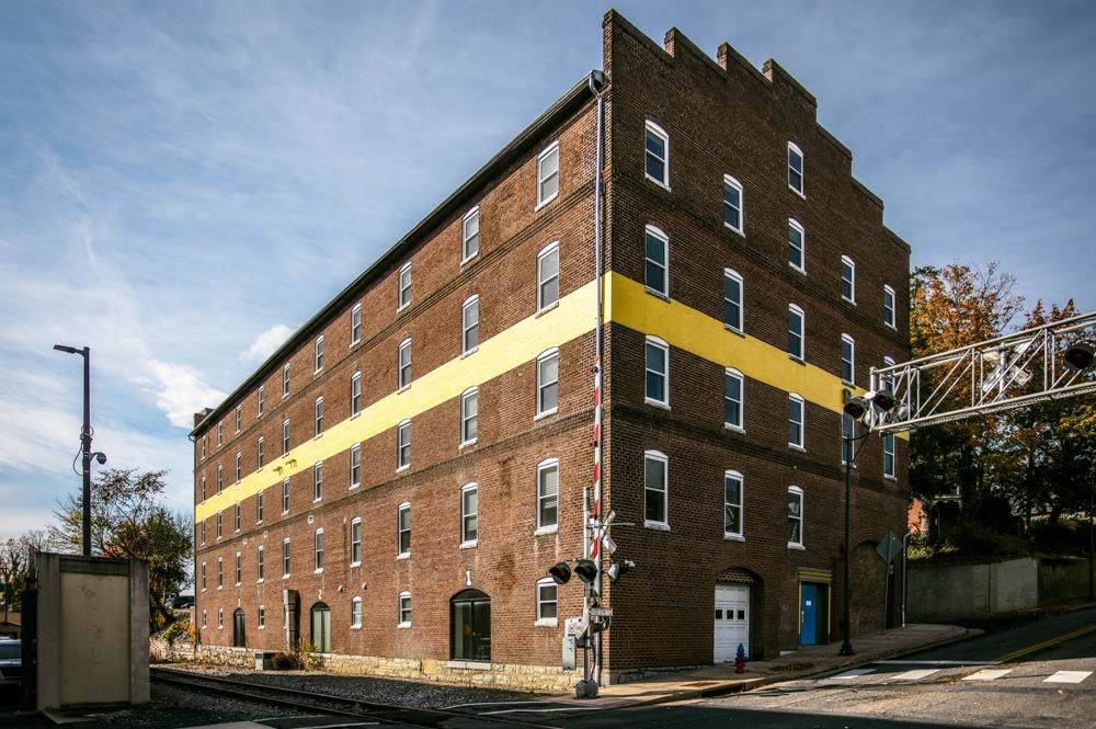135 Market St - Photo 1