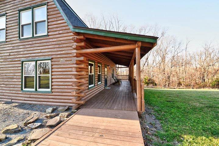 131 Windjammer Ln - Photo 1