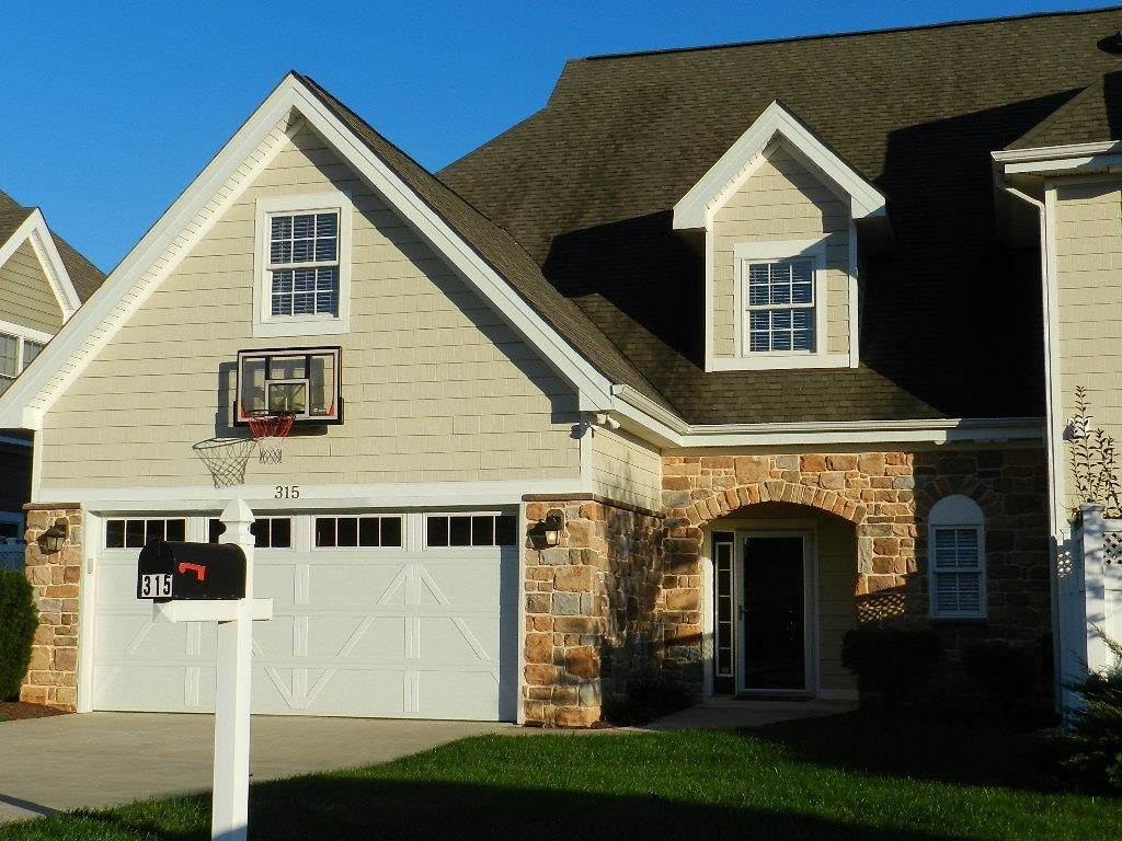 315 Callaway Cir - Photo 1